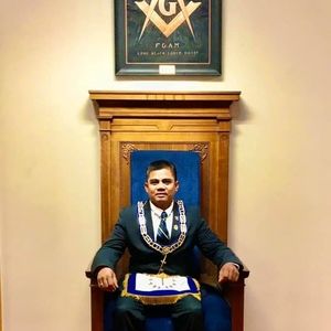 Meet your Posher, Joe